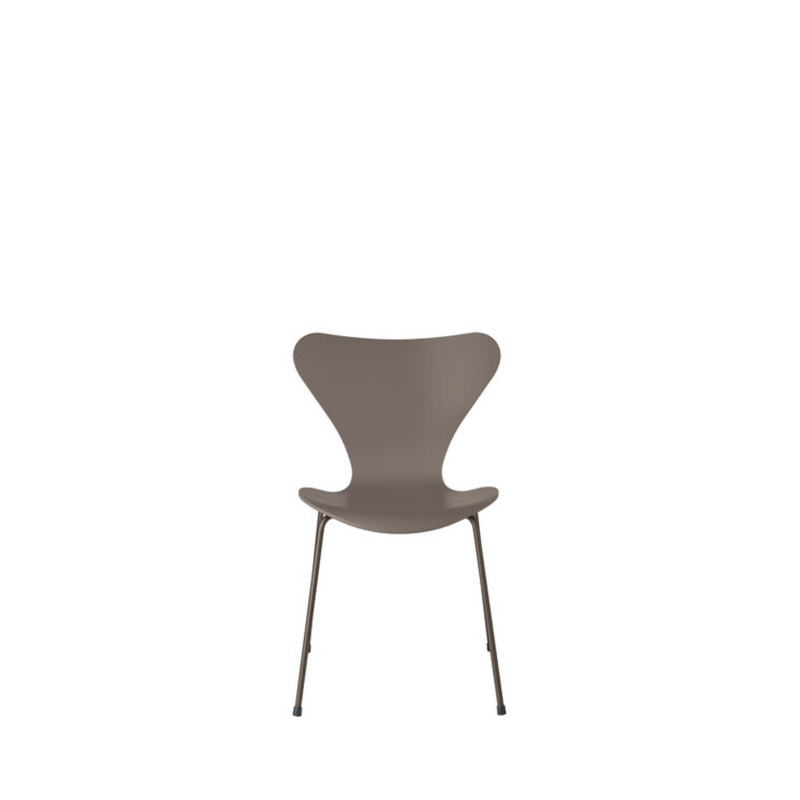 3107 - Series 7 Chair - Brown bronze - Lacquered Deep Clay