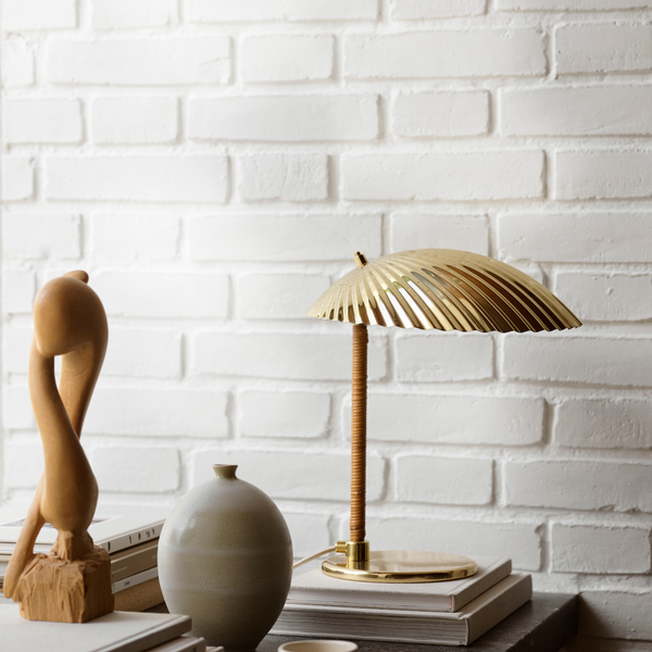 5321 Table Lamp