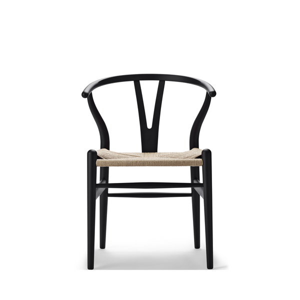 CH24 - Wishbone Chair / Soft Black / Natural paper cord