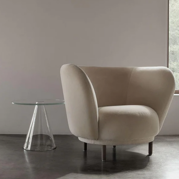 Dandy Armchair / Walnut / Fabric Loop 009 Oyster