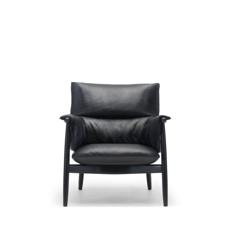 E015 - Embrace Lounge Chair