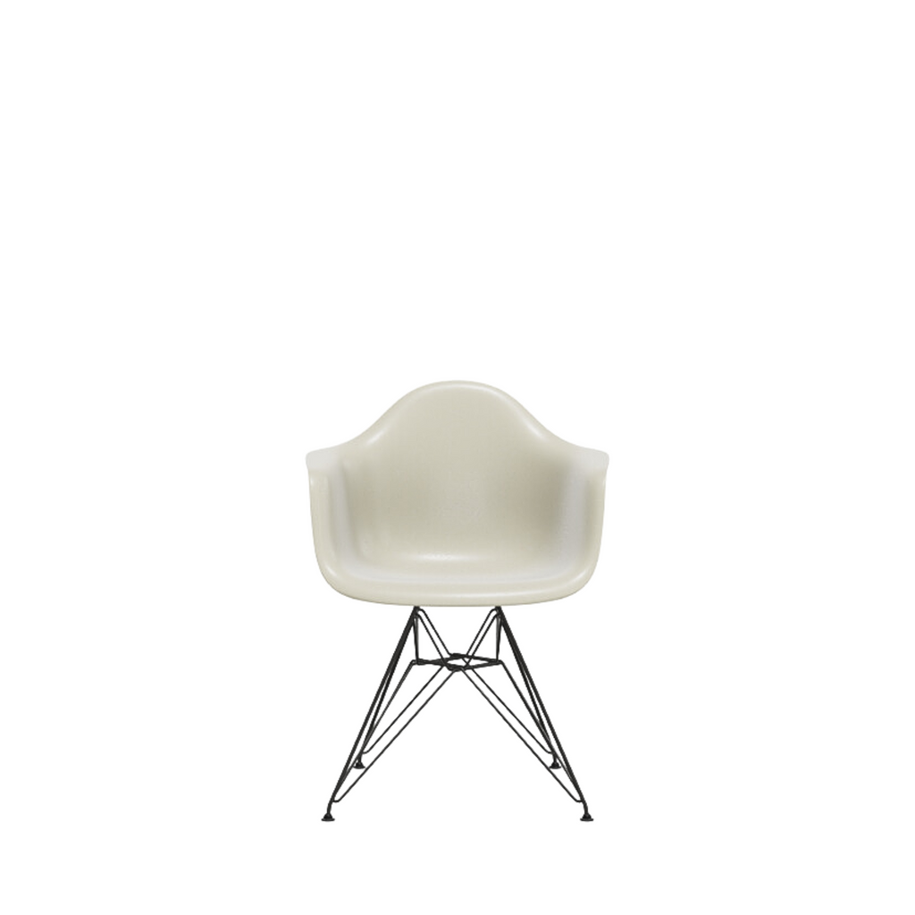 Eames Fiberglass Chair DAR