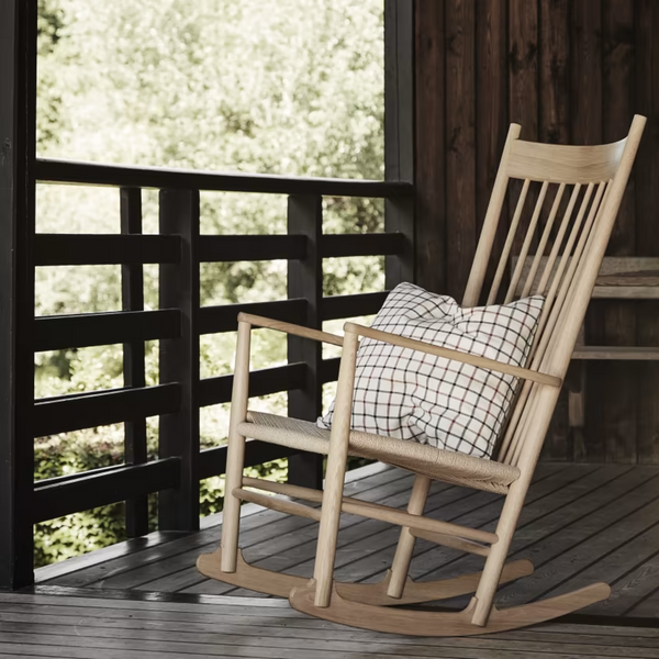 J16 Rocking Chair - Model 16000