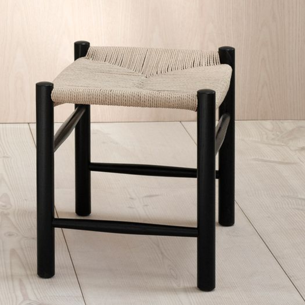 J16 Stool - Model 16002