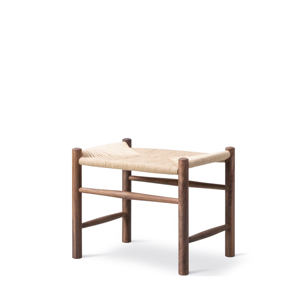 J16 Stool - Model 16002