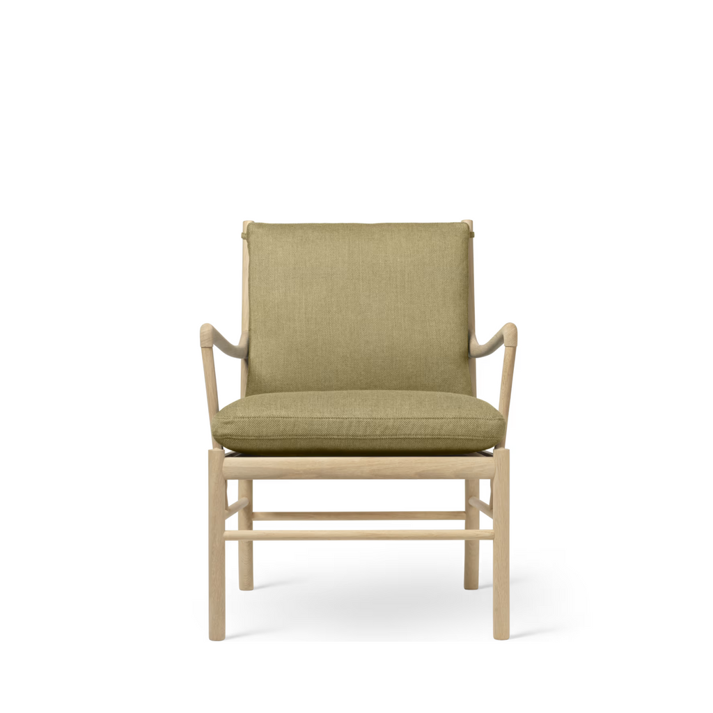 OW149 - Colonial Chair