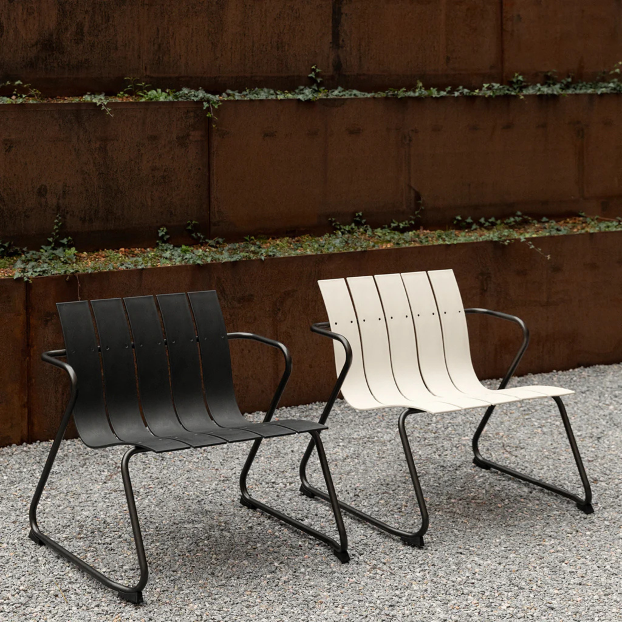 Ocean Lounge Chair / Sand