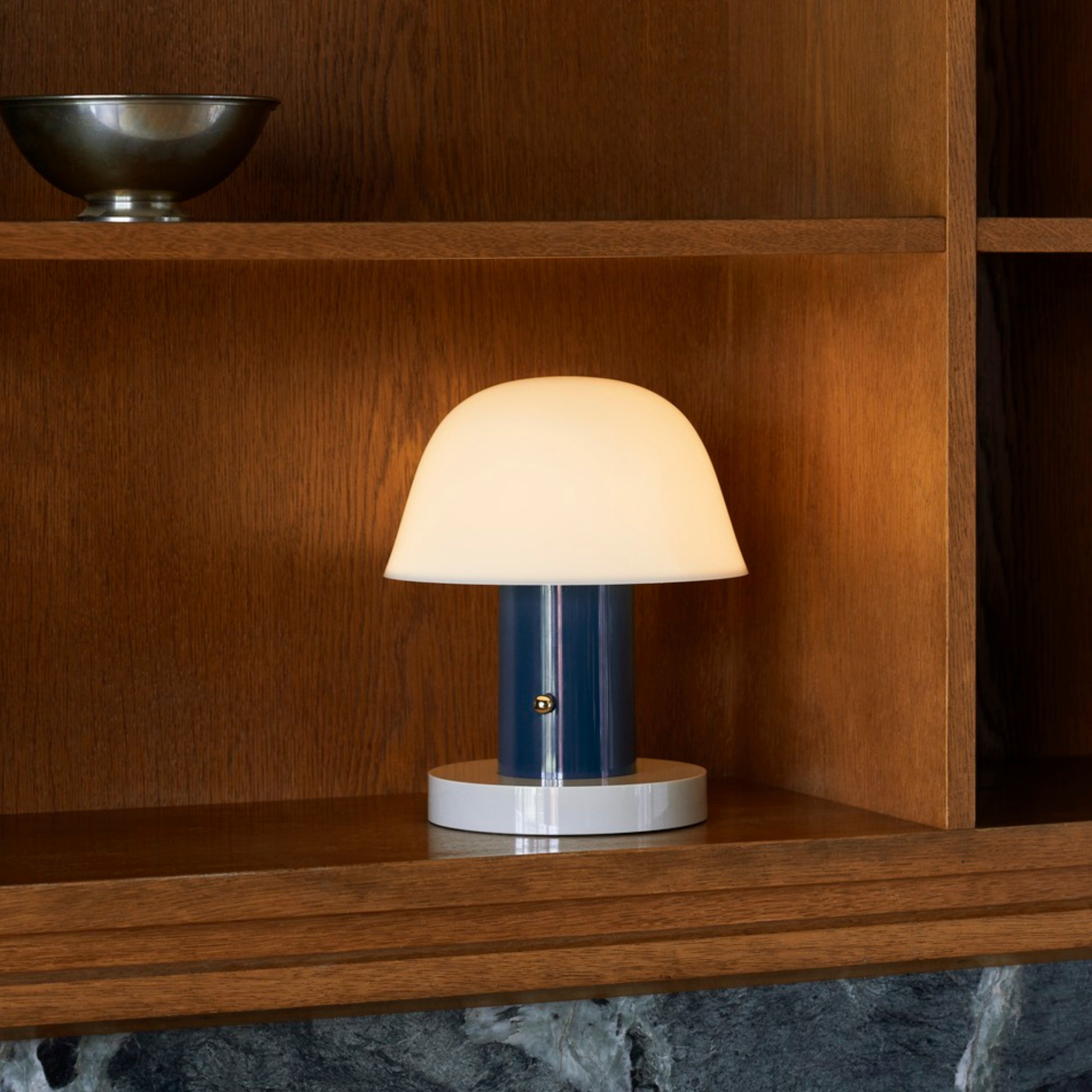 JH27 - Setago Portable Table Lamp / Twilight & Sand