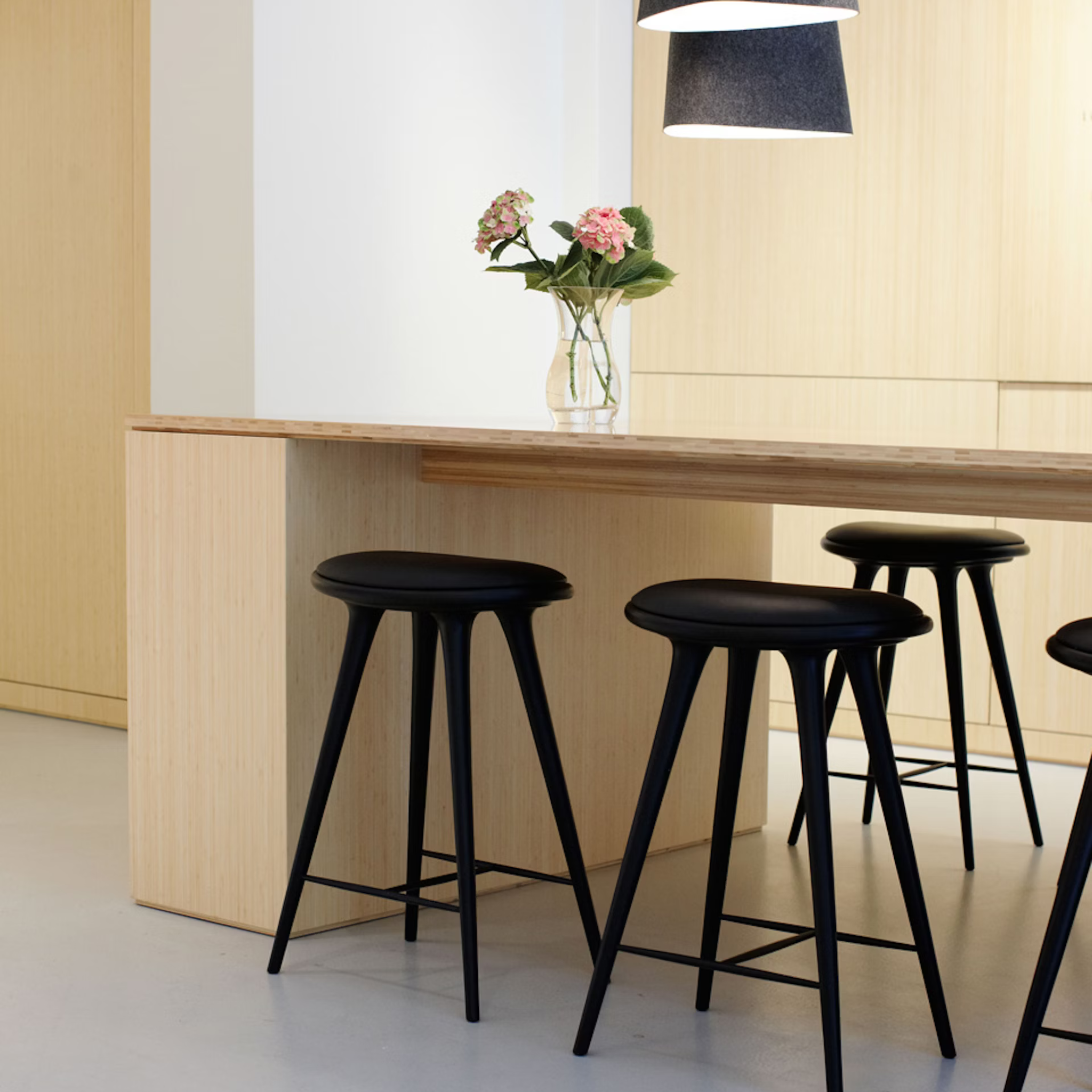 High Stool / Black stained beech / Leather Black