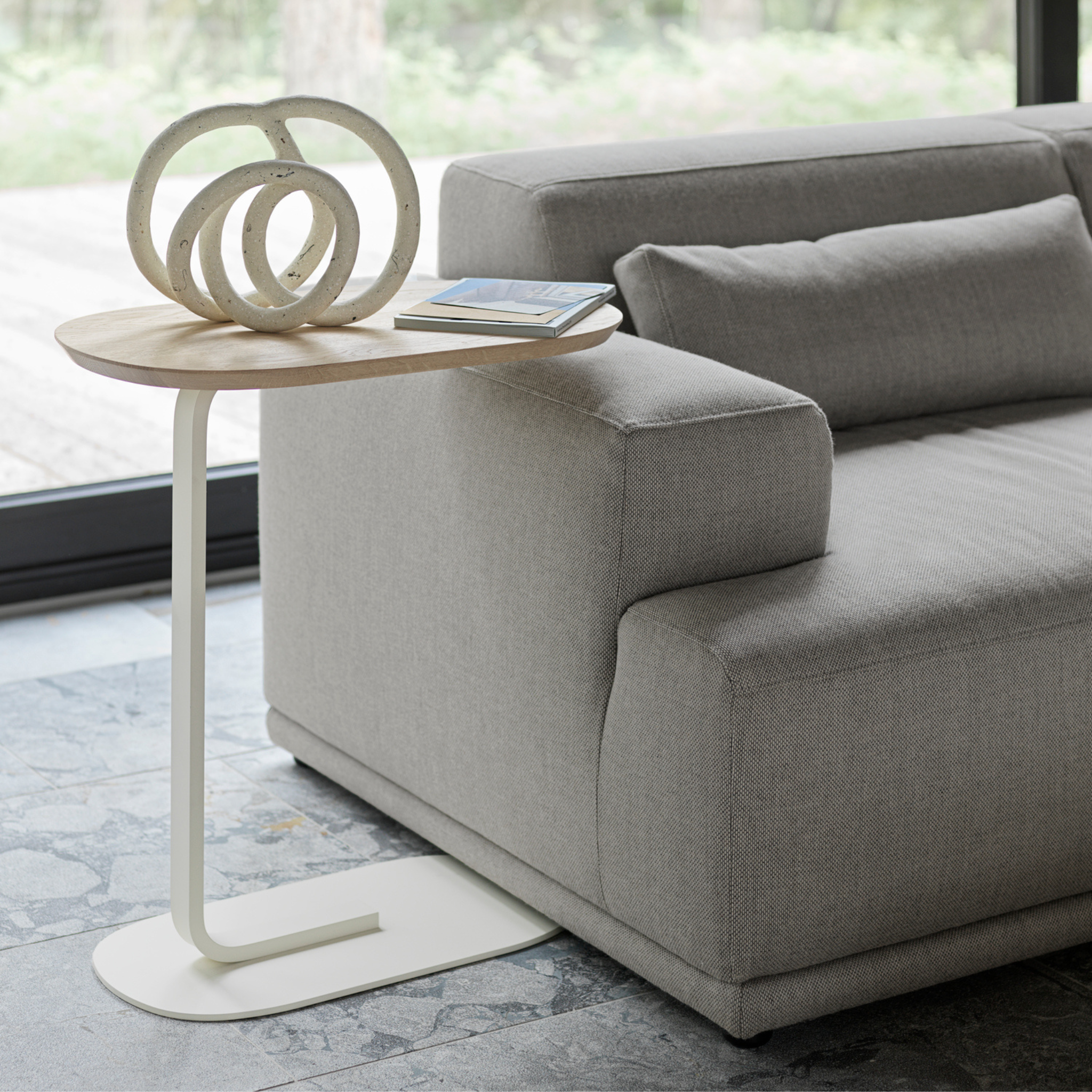 Relate side table Low /Oak Veneer/Off-White