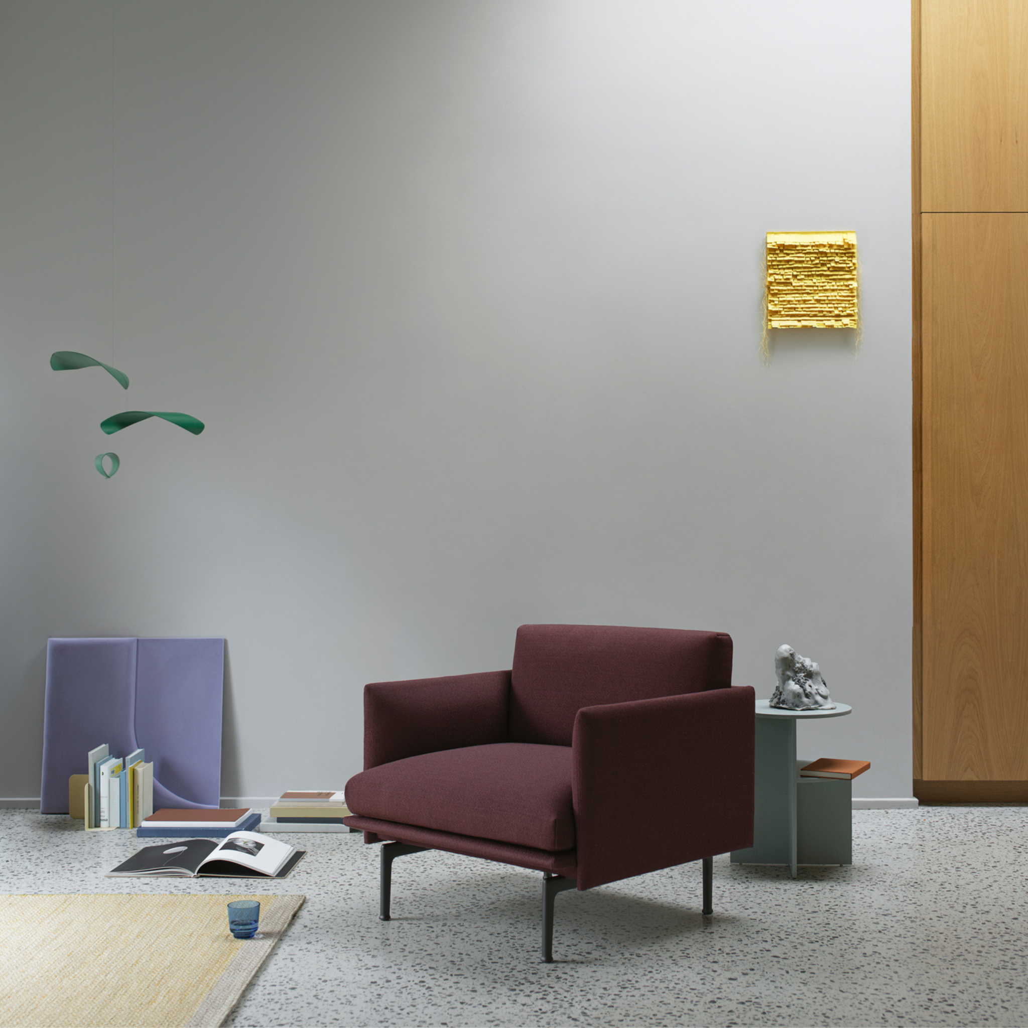 Outline Chair / Refine Leather Cognac