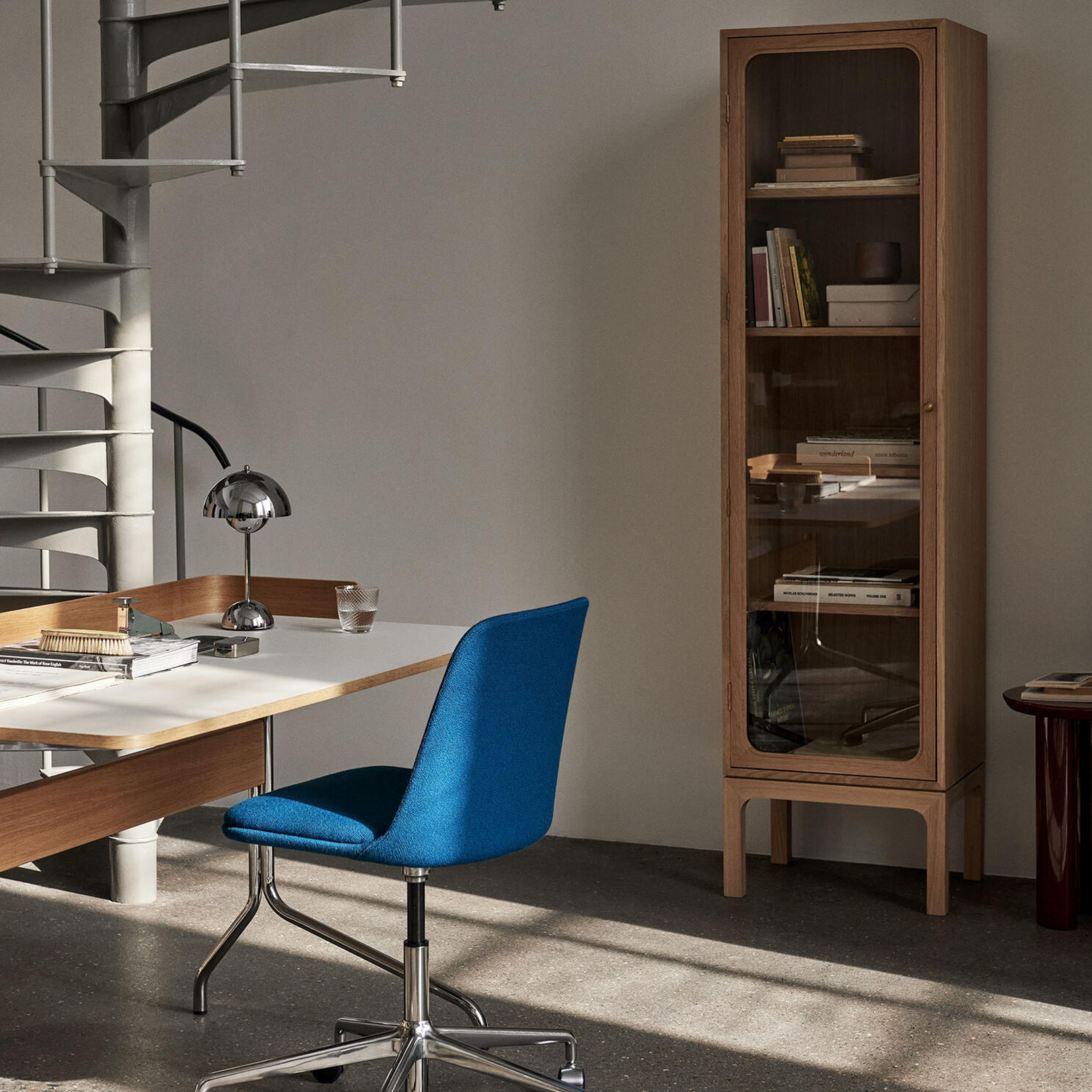 SC87 Trace Cabinet / Natural Oak