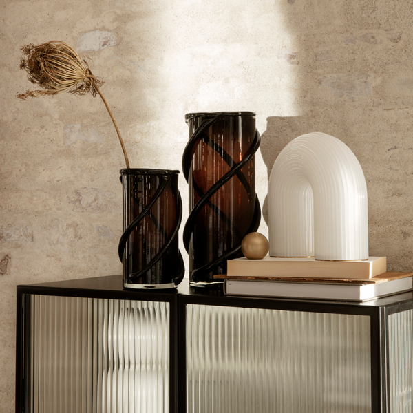 Vuelta Table Lamp / White